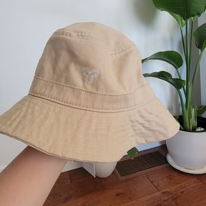 NWT- TNA Bucket Hat Olive Beige XS/S